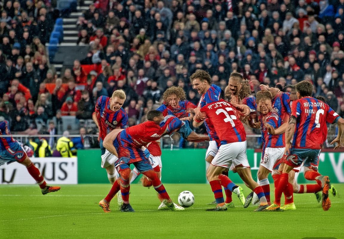 2018不来梅汉堡德比：激情对决回顾(图3)