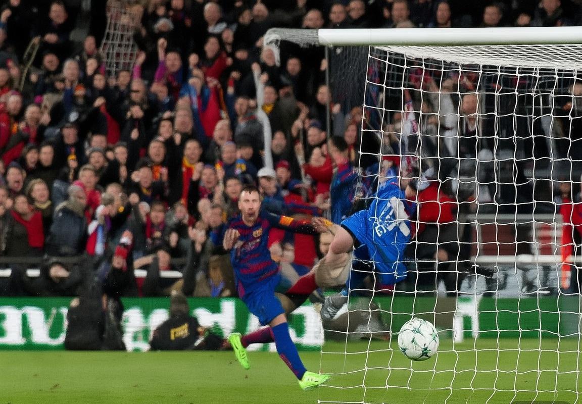 2017年诺坎普国家德比：梅西绝杀逆转皇马，巴萨3-2捍卫主场荣耀