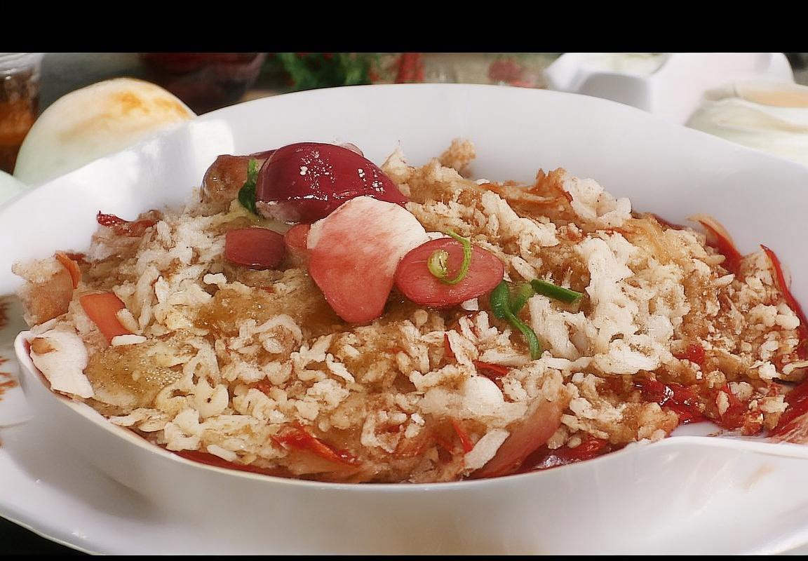 荷兰足球传奇后卫范戴克：职业生涯巅峰与防守艺术解析